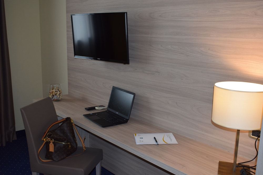 Roma Domus Hotel Standard Double Room Single Use 8