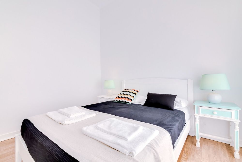 À da Avó - The Guesthouse Quarto casal, 1 cama de casal, banheiro compartilhado (II) -Tio Toi 6 5