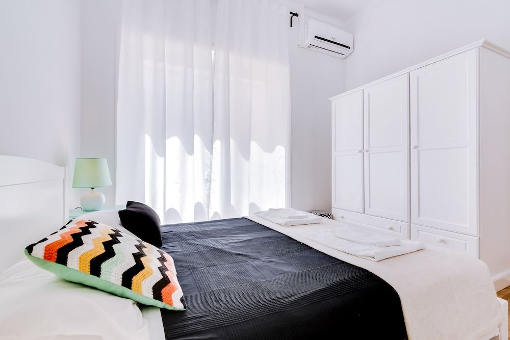 À da Avó - The Guesthouse Quarto casal, 1 cama de casal, banheiro compartilhado (II) -Tio Toi 6 4