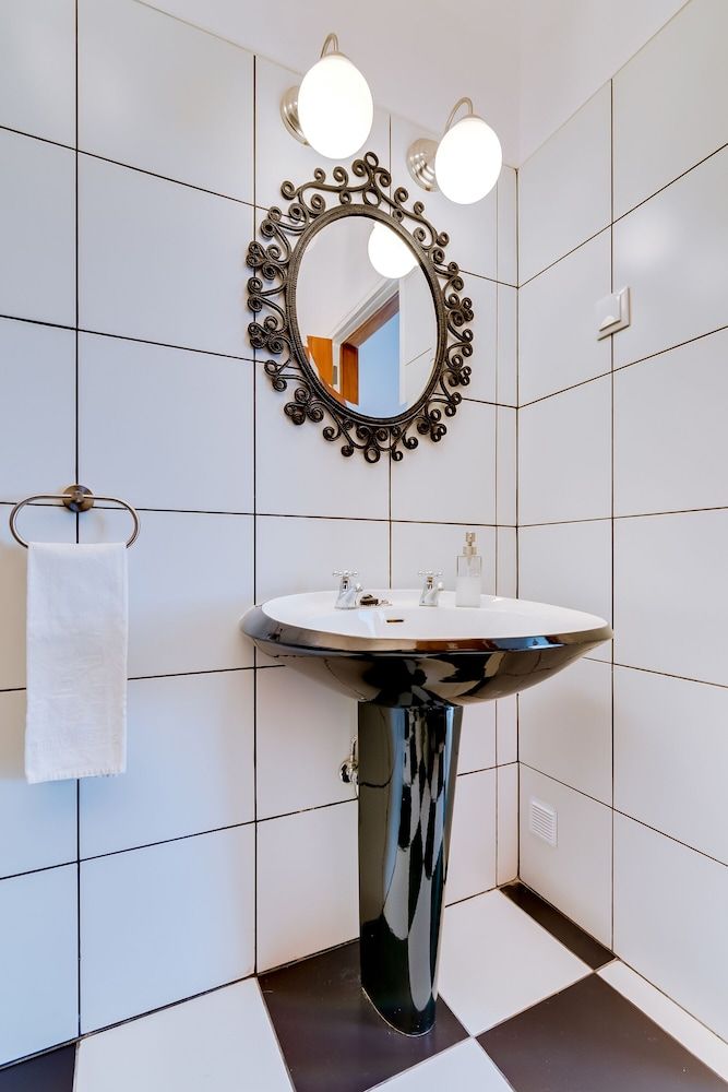 À da Avó - The Guesthouse Quarto casal, 1 cama de casal, banheiro compartilhado (II) -Tio Toi 6 10