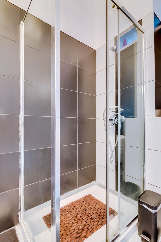 À da Avó - The Guesthouse Quarto casal, 1 cama de casal, banheiro compartilhado (II) -Tio Toi 6 11