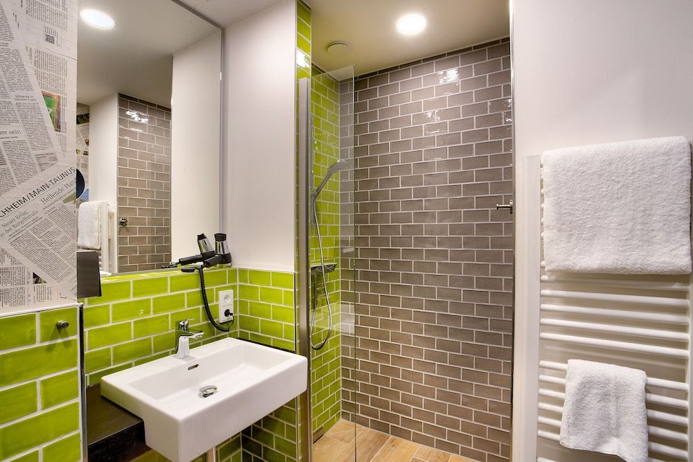 tinyTwice Hotel Wiesbaden Double Room, Kitchenette ("Tasty") 5