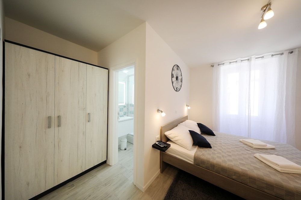 Pyrotima Apartments Studio 7