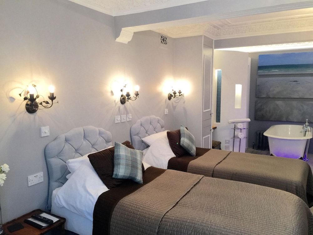 The Arran Suite