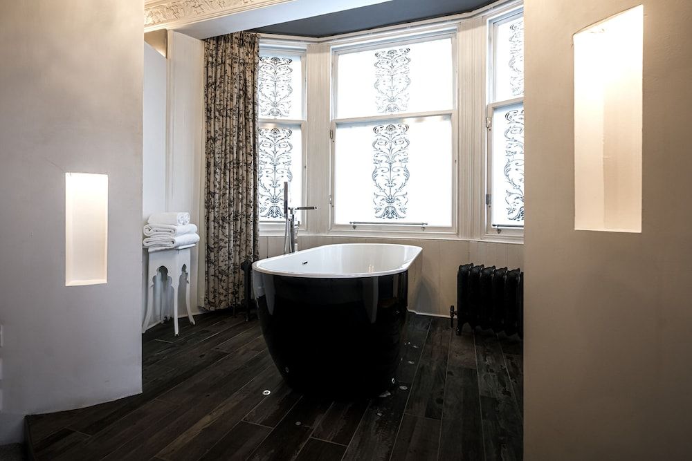 The Islay Suite
