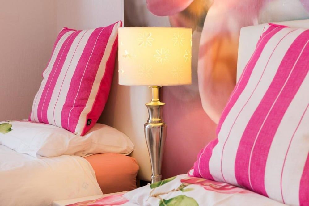 Marine Hotel Paignton Twin Room 5