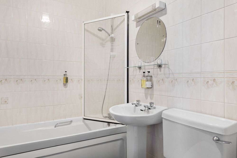 Marine Hotel Paignton Single Room 4