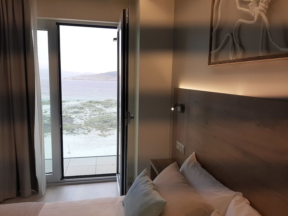 Hotel O Nautico Luxury Double Room, Hot Tub, Sea View 4