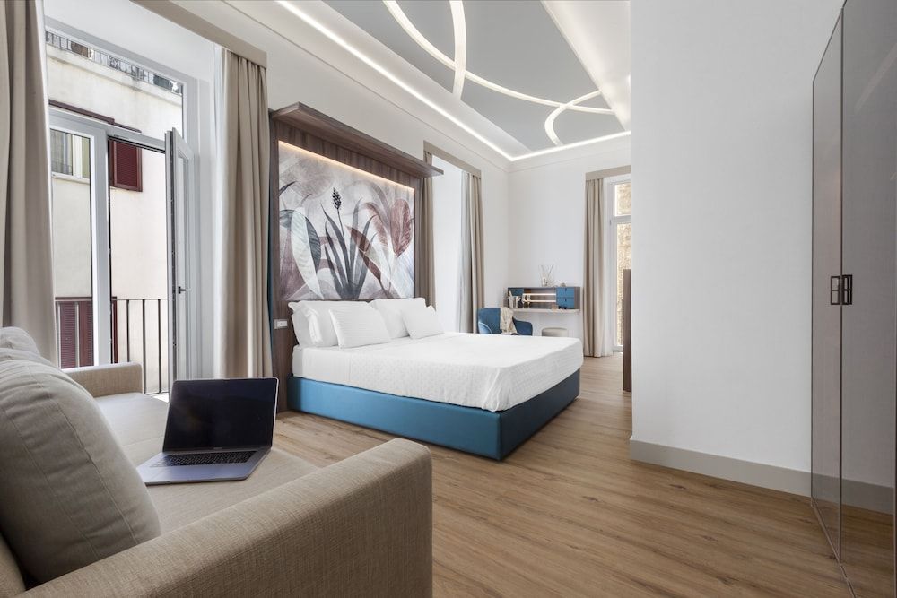 undefined Elys Suites 2