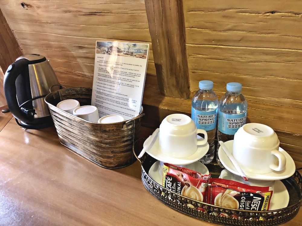 Campuestohan Highland Resort Windmill Room 4