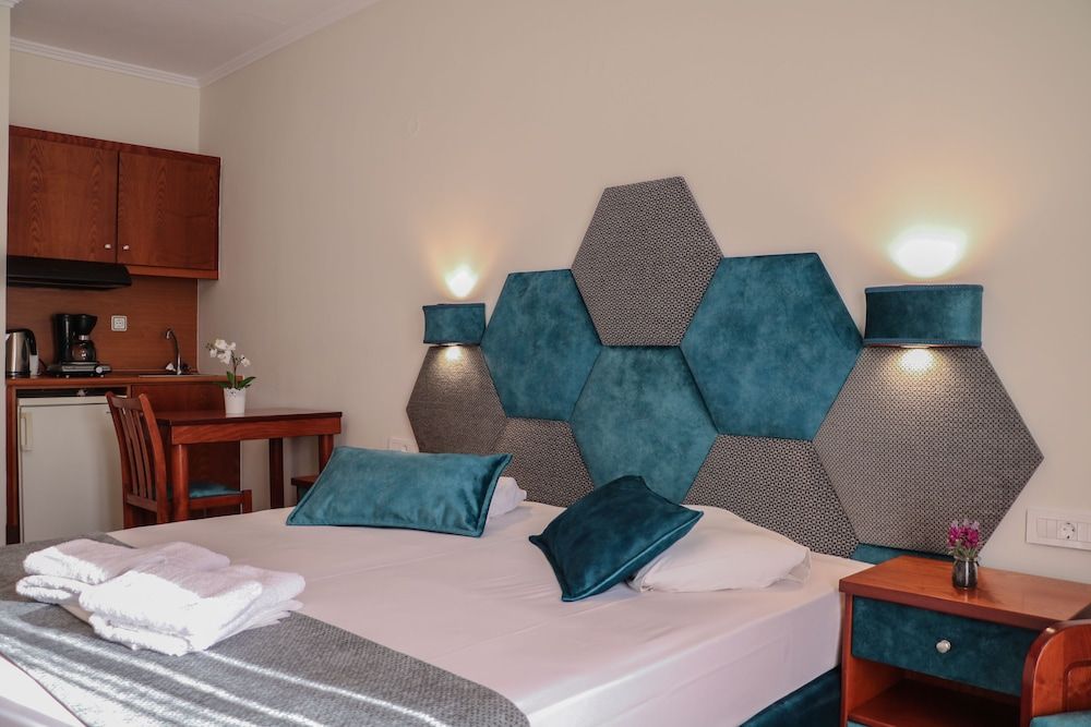 Hotel Dionysis Studios Deluxe Triple Room, 1 Bedroom