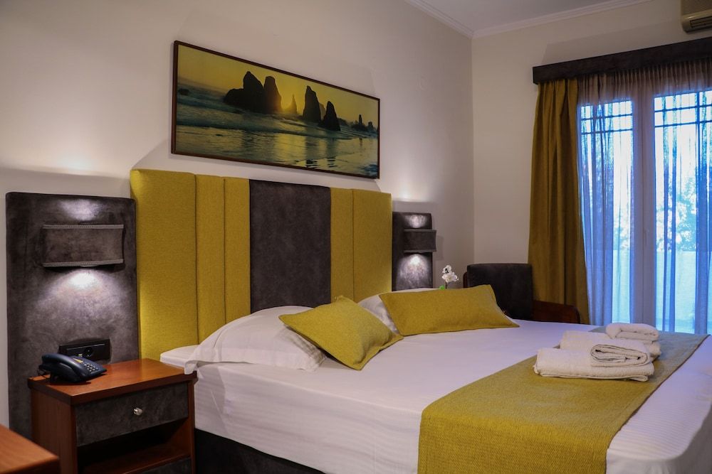 Hotel Dionysis Studios Deluxe Double Room, 1 Double Bed 6