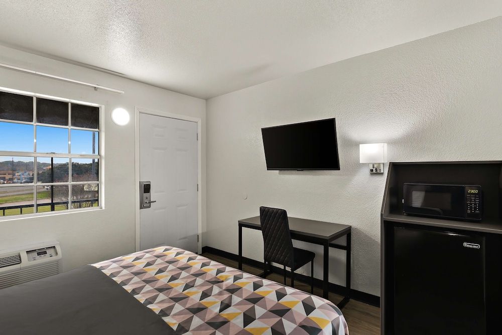 Knights Inn Belton Room, 1 Queen Bed, Non Smoking 3