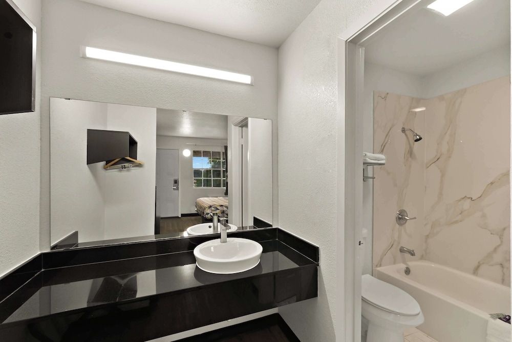 Knights Inn Belton Room, 1 Queen Bed, Non Smoking 5