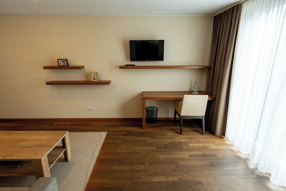 Restaurant Hotel Zum Storchen Junior Suite 12