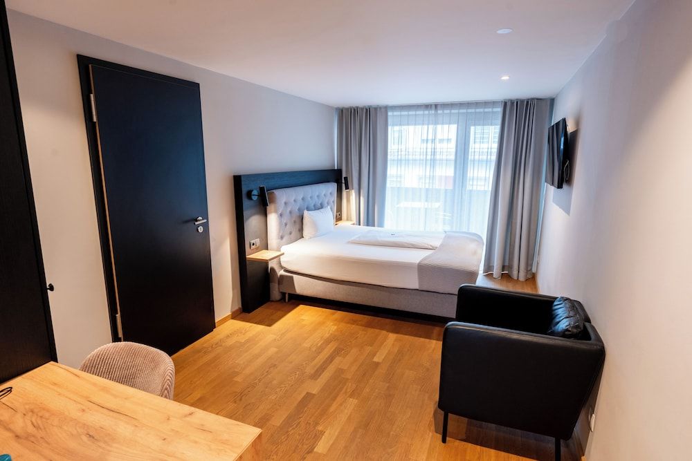 Classic Double Room, 1 Queen Bed
