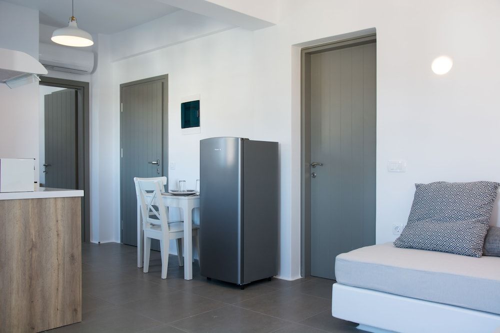 Amphitrite Suites Santorini Suite, Balcony 30