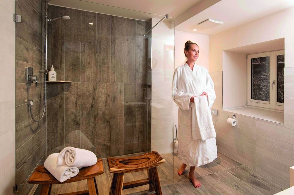 Altstadtmittehotel Deluxe Double Room 5