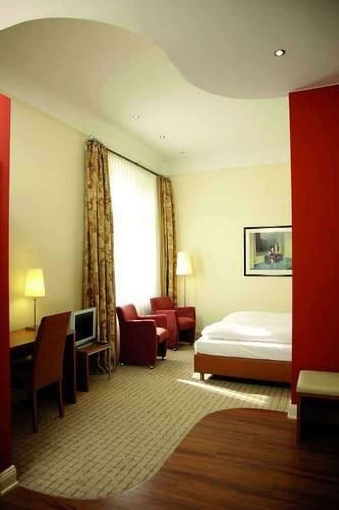 Hotel Vorbach Standard Double Room 3