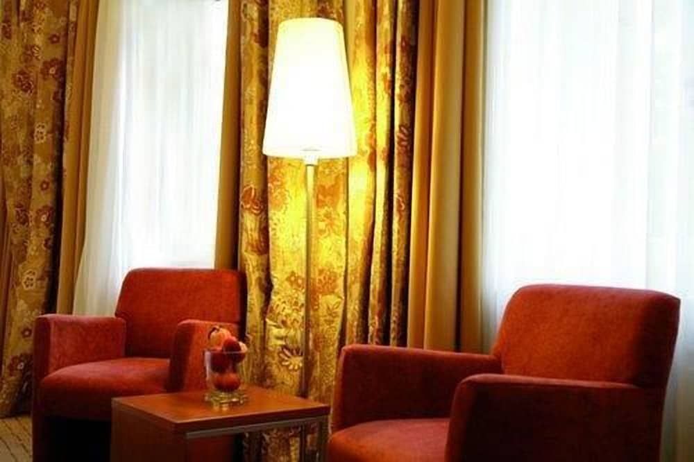 Hotel Vorbach Standard Double Room 5