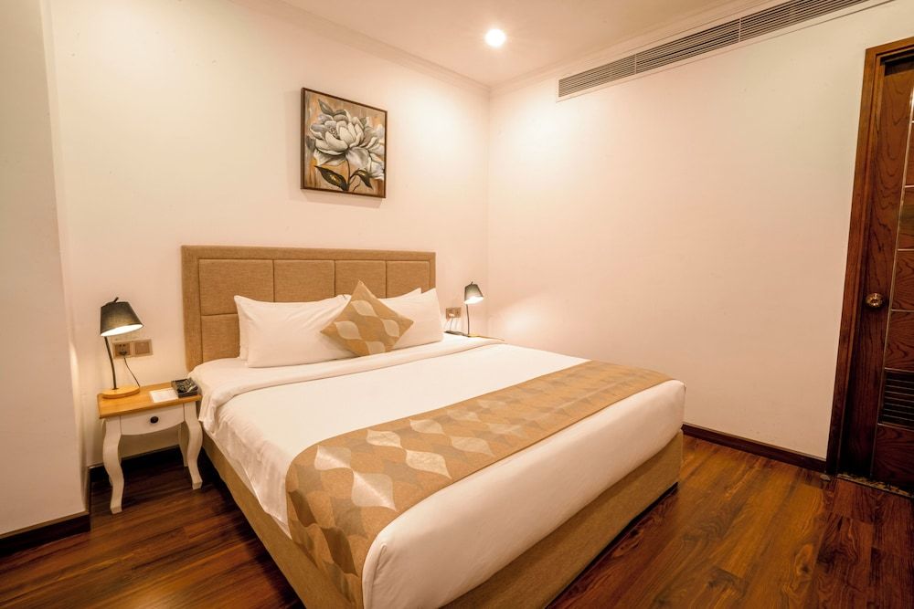 Deluxe Double Room (No Window)