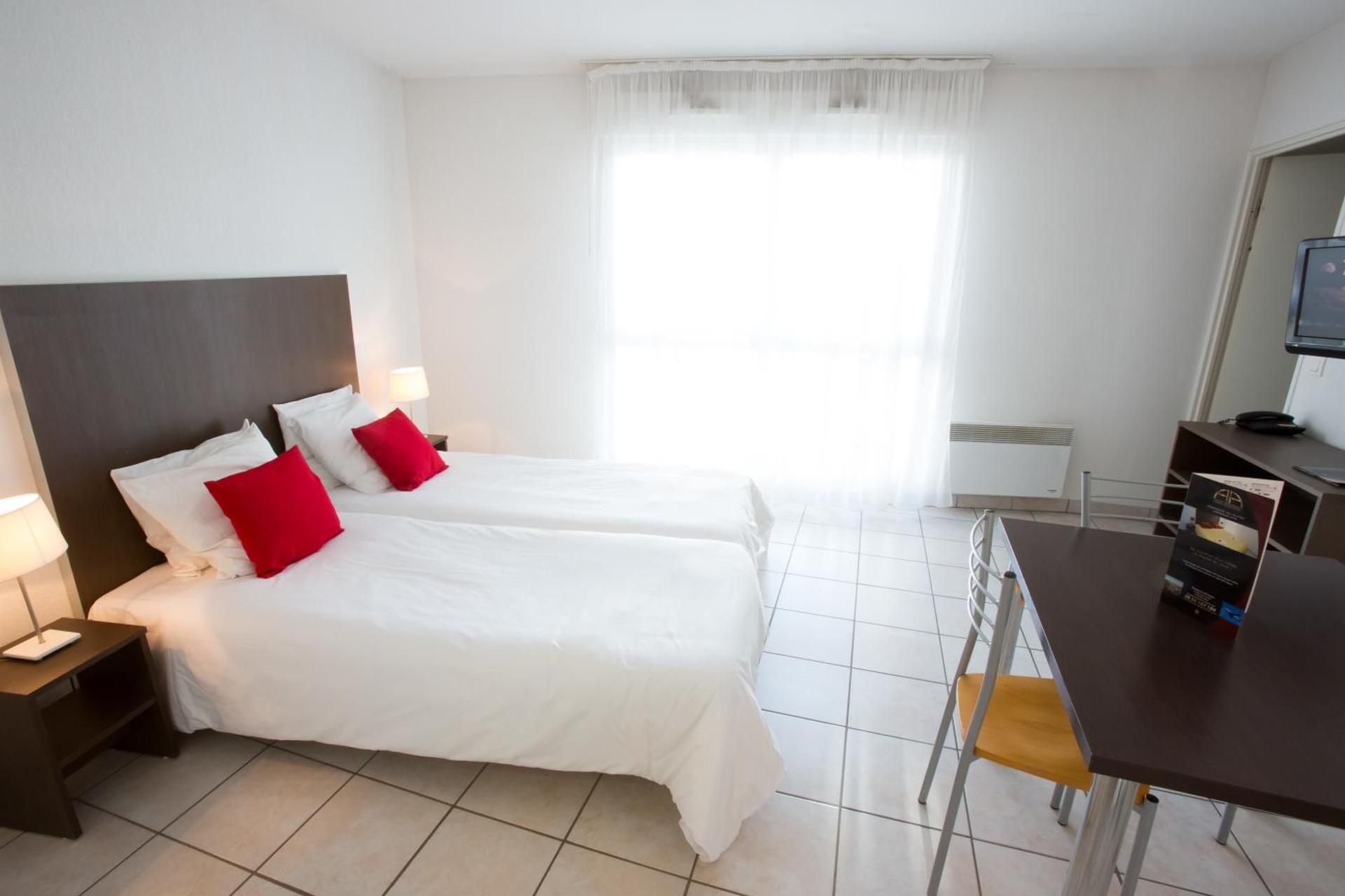 Studio Twin Bed