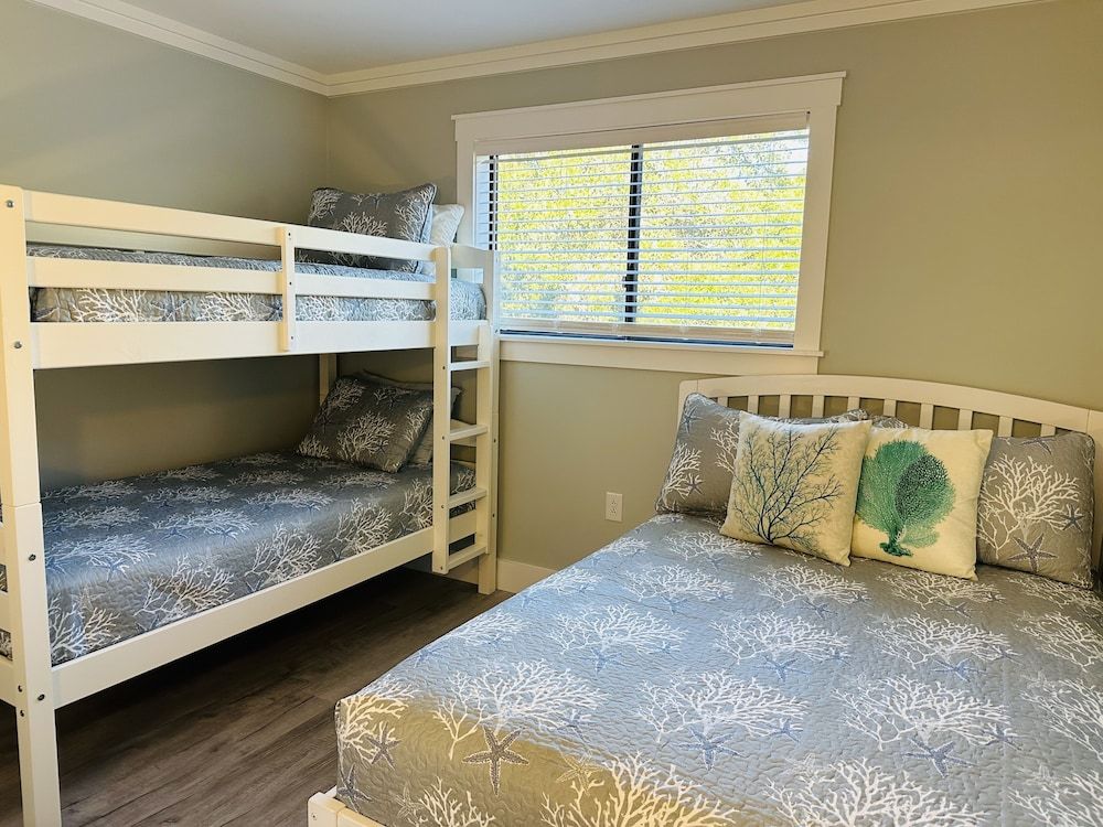 Luxury Condo, 2 Bedrooms