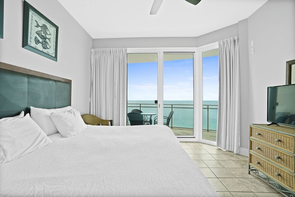 Condo, 1 Bedroom, Beachfront (2210)