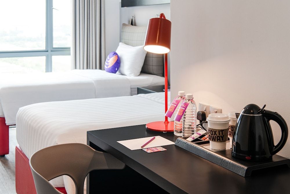 FOX Lite Hotel DPulze- Cyberjaya  by Ascott Superior Twin Room 2