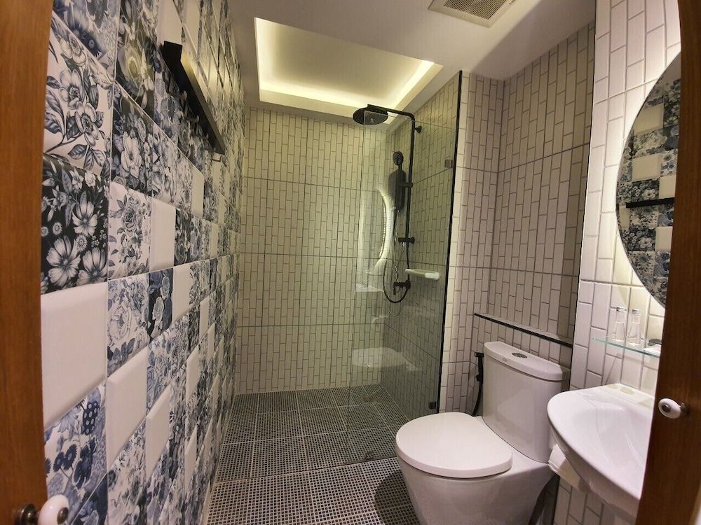 Platinum Hotel Superior Room 3