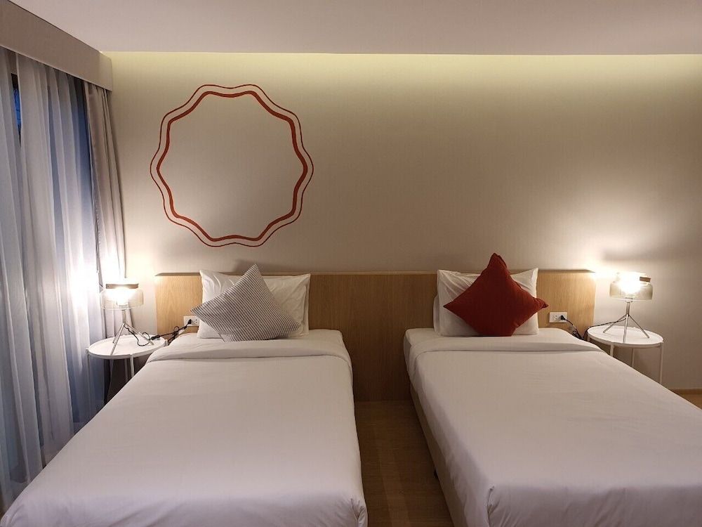 Platinum Hotel Superior Room 2