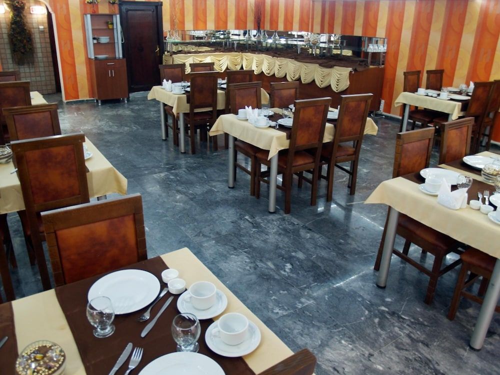 undefined Grand Hotel Duman 9