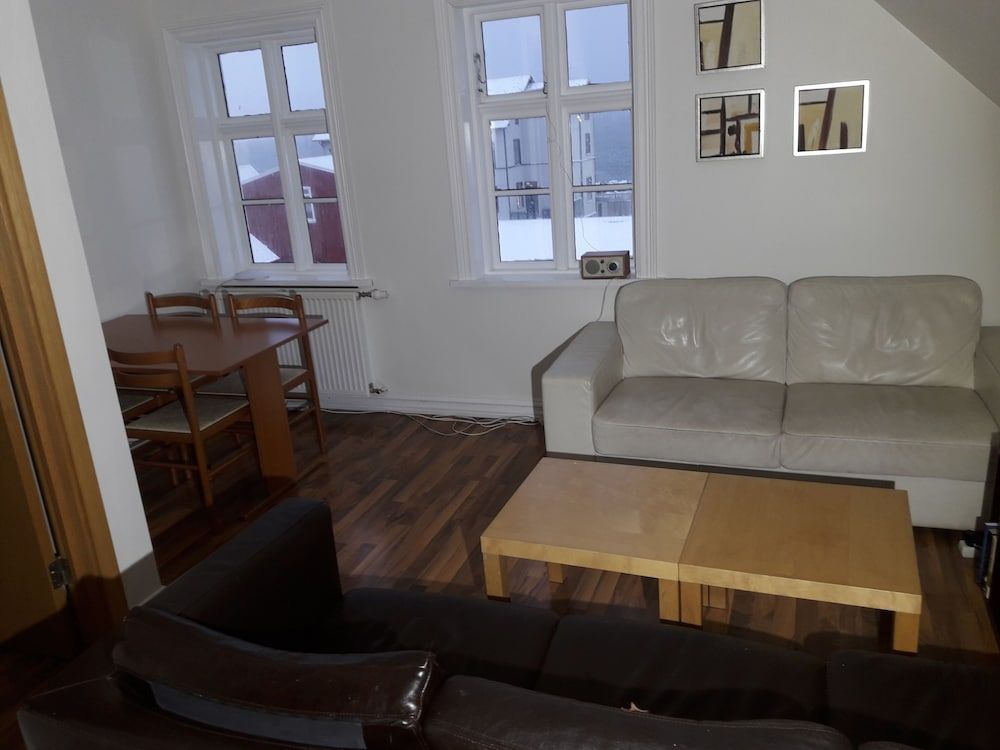 Mánagisting Guesthouse Basic Double or Twin Room, Shared Bathroom 17