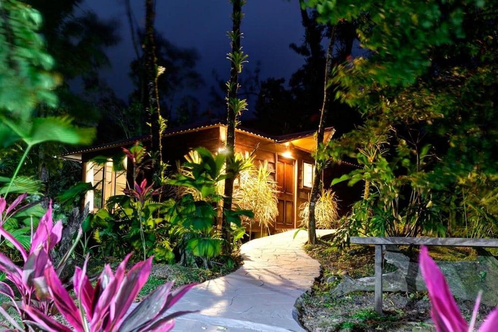 undefined Tropical Suites & Villas 4