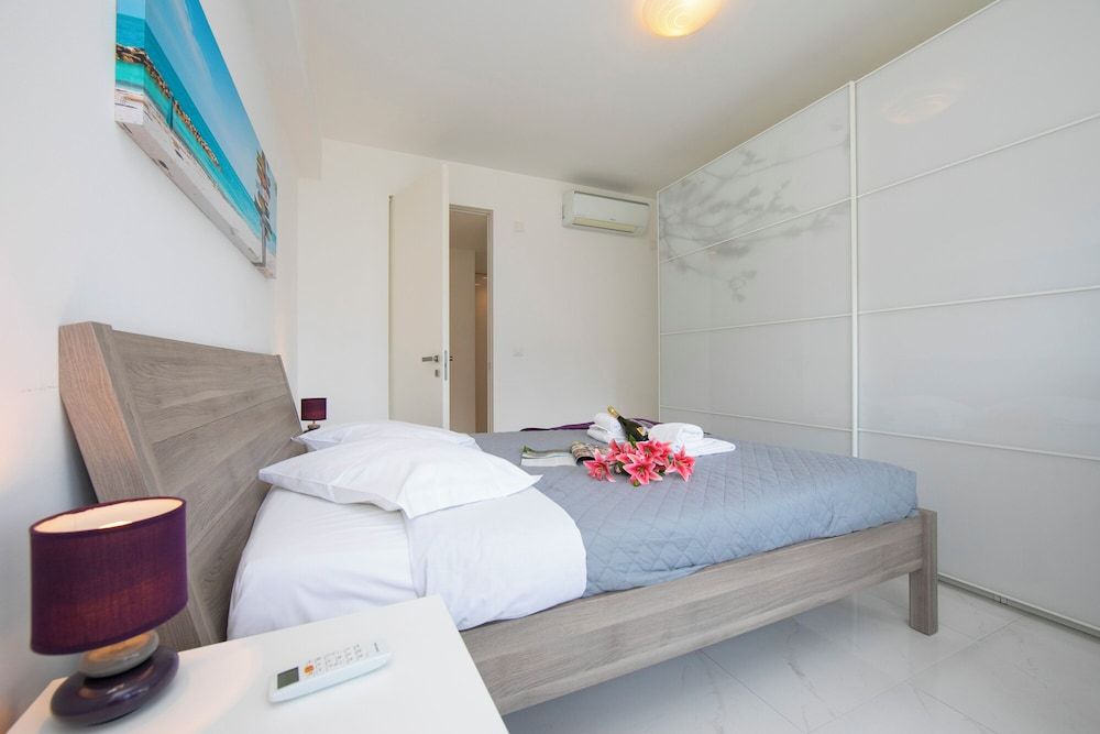 Family Apartment, 2 Bedrooms, 2 Bathrooms (Paradiso Incanto)