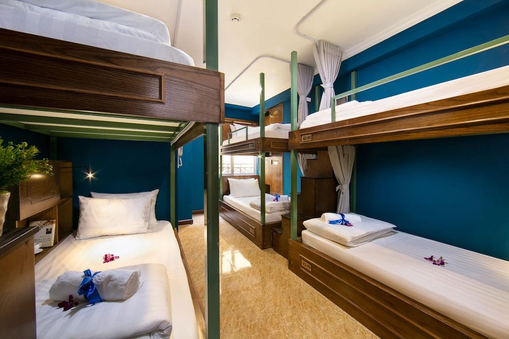 Little Charm Hanoi Hostel Superior Shared Dormitory, Women only (6 Beds)