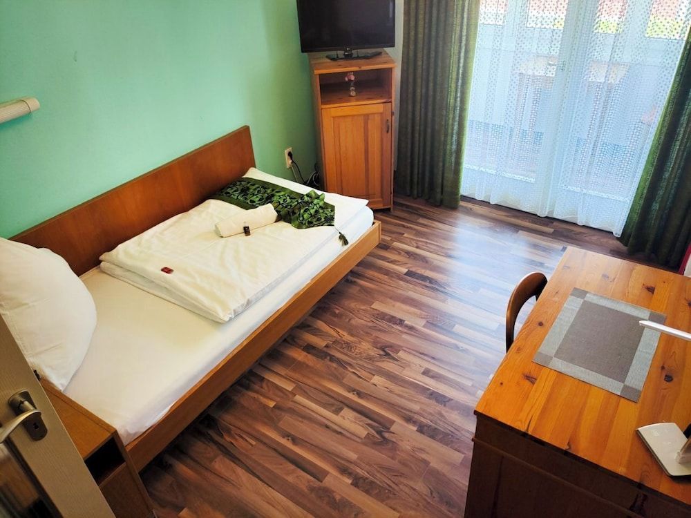 City Hotel Pforzheim Economy Single Room