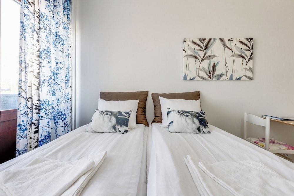 Studio, Multiple Beds (B7)