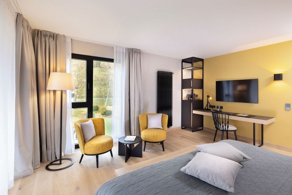 Modernes Superior Doppelzimmer mit Balkon