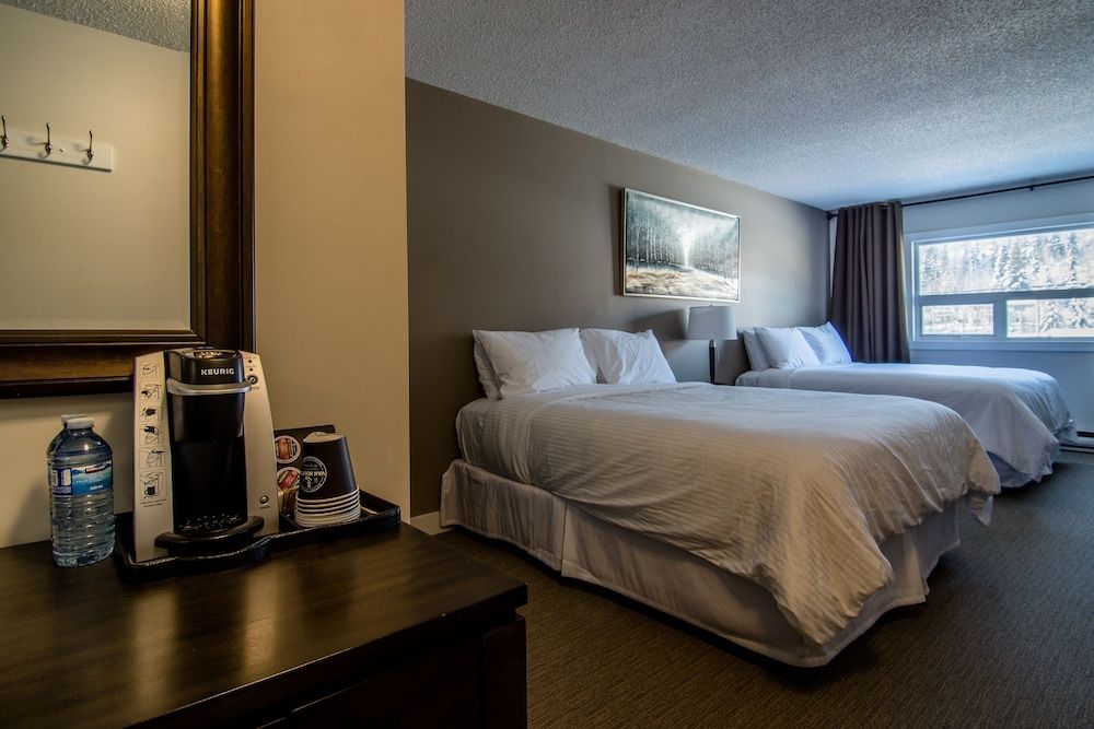 Northwood Plaza Hotel Double Room, 2 Queen Beds 7