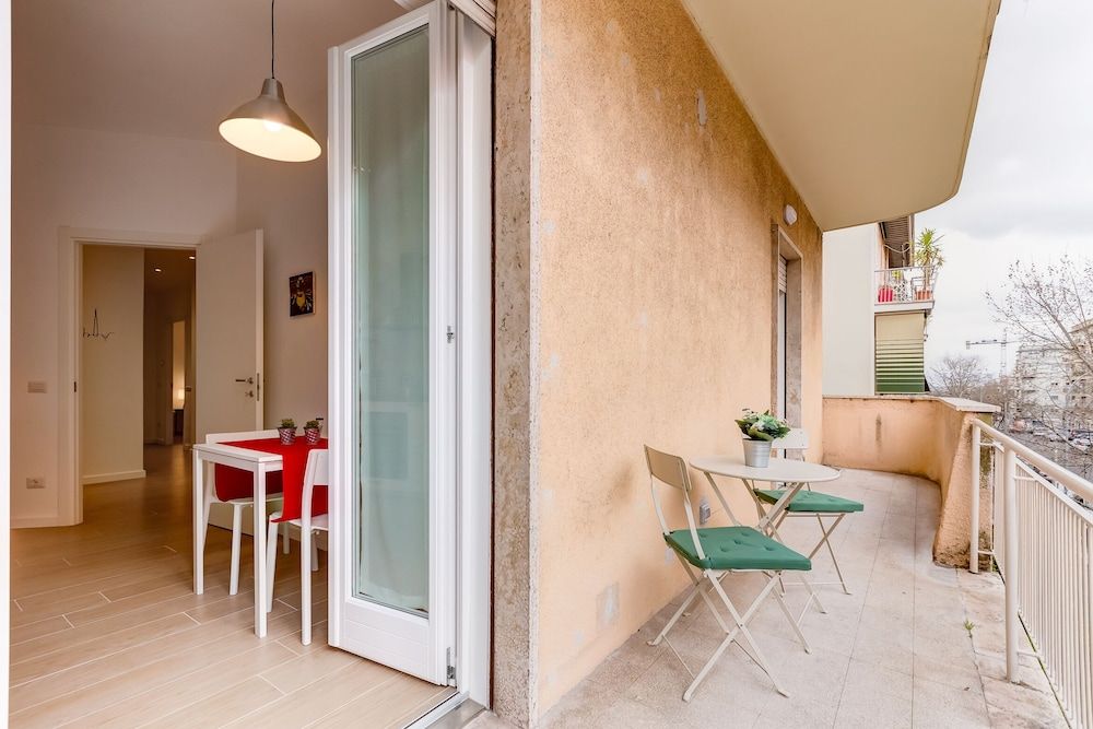 Lovely  3 rooms apartment close Trastevere Station Apartment, 3 Bedrooms 19