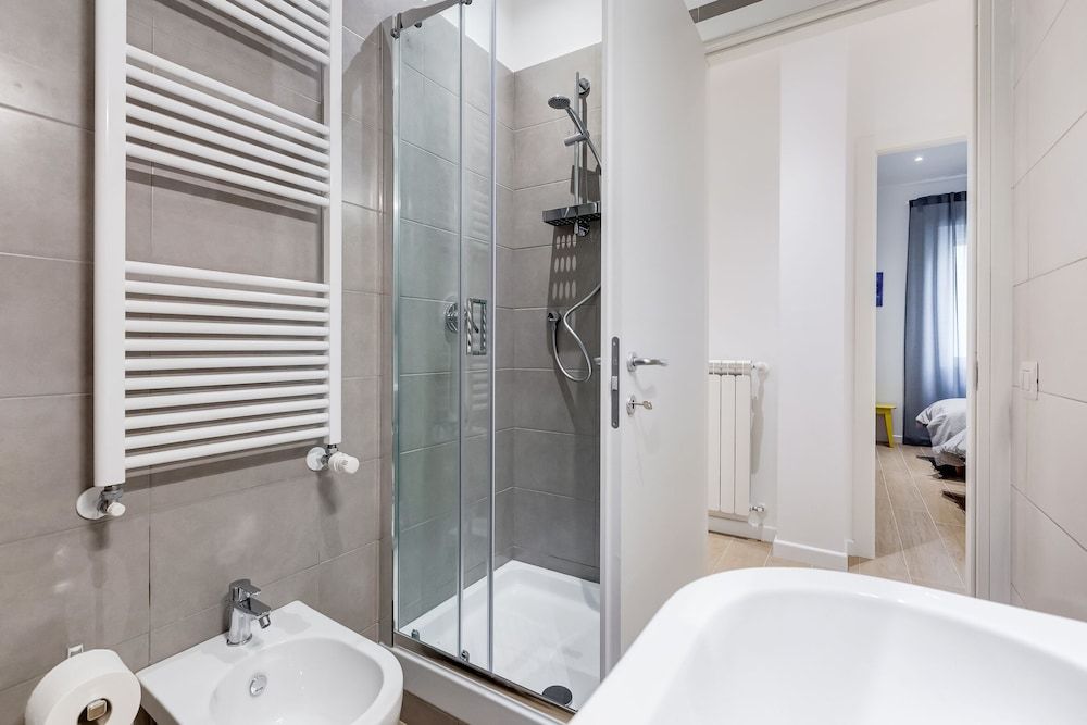 Lovely  3 rooms apartment close Trastevere Station Apartment, 3 Bedrooms 25