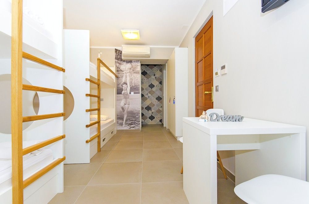 undefined Hostel Dvor 3