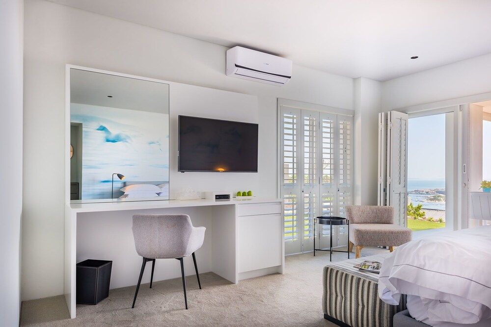 Kianga Luxury Double Room, Ocean View 6