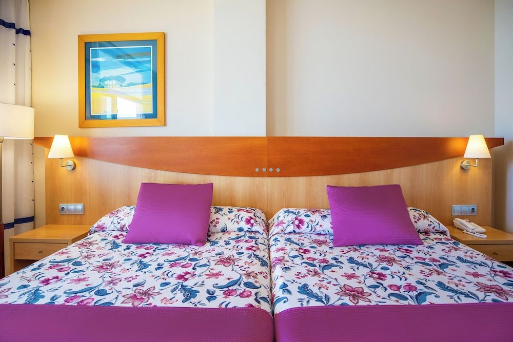Hotel Servigroup Marina Playa Double Room, Terrace, Sea View (2 Adults + 2 Children) 2