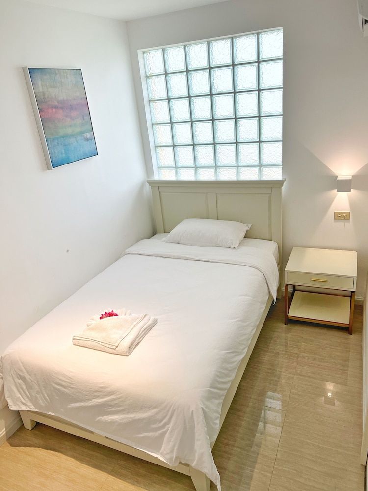 Tinian Diamond Hotel Master Suite (3 Bedrooms) 3