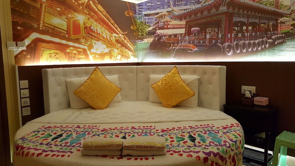 Romantic Room (Round bed)