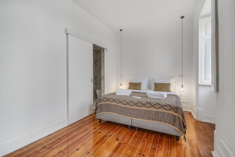 Standard Double or Twin Room, Balcony, City View