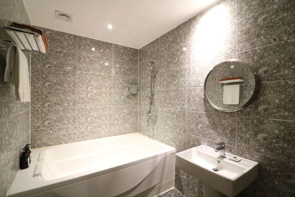 Stay-inn Hotel Standard Double Room 8