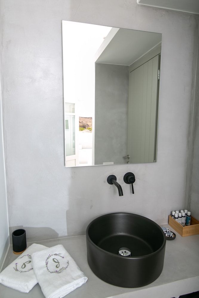 Thimari Lodge Exclusive Villa 13